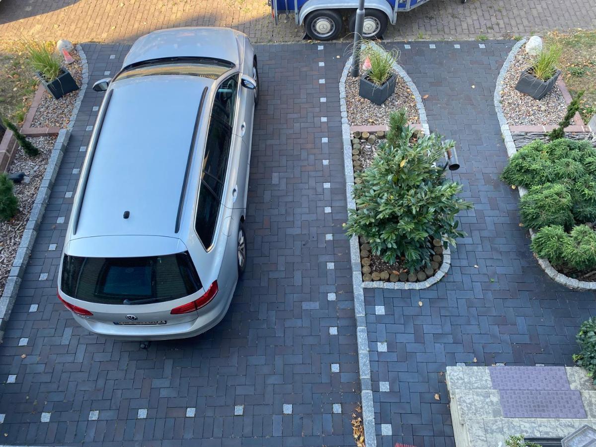 Unter Dem Dach Mit Parkplatz Daire BRE Dış mekan fotoğraf